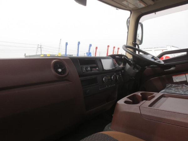 日野レンジャー平ボディ|中古トラックの販売・買取・査定のアイナビ