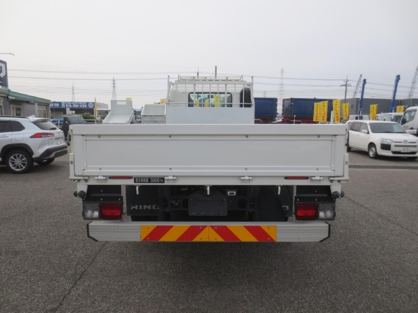 日野レンジャー平ボディ|中古トラックの販売・買取・査定のアイナビ