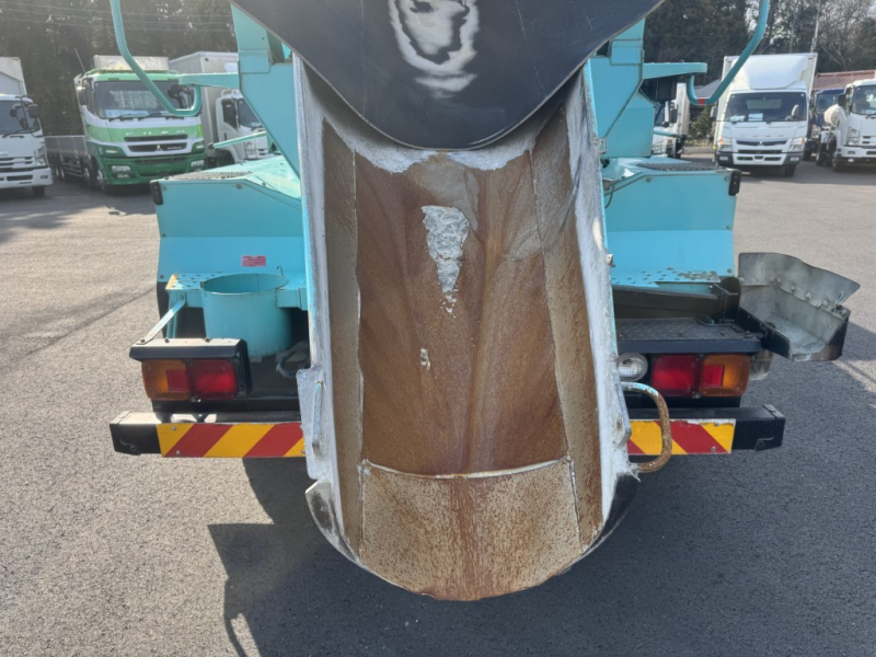 2デフ増トンカヤバ製ドラム容量8.9立米車検付|中古トラックの販売・買取・査定のアイナビ