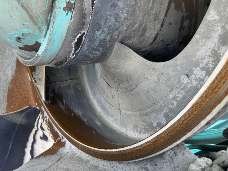 2デフ増トンカヤバ製ドラム容量8.9立米車検付|中古トラックの販売・買取・査定のアイナビ