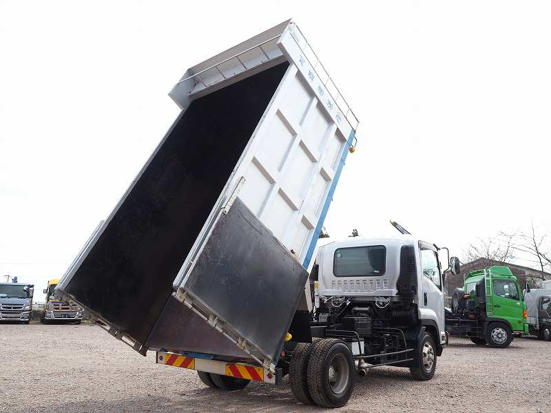 いすゞフォワードダンプ深ダンプ観音扉9.5立米|中古トラックの販売・買取・査定のアイナビ