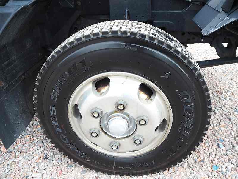 いすゞフォワードダンプ深ダンプ観音扉9.5立米|中古トラックの販売・買取・査定のアイナビ