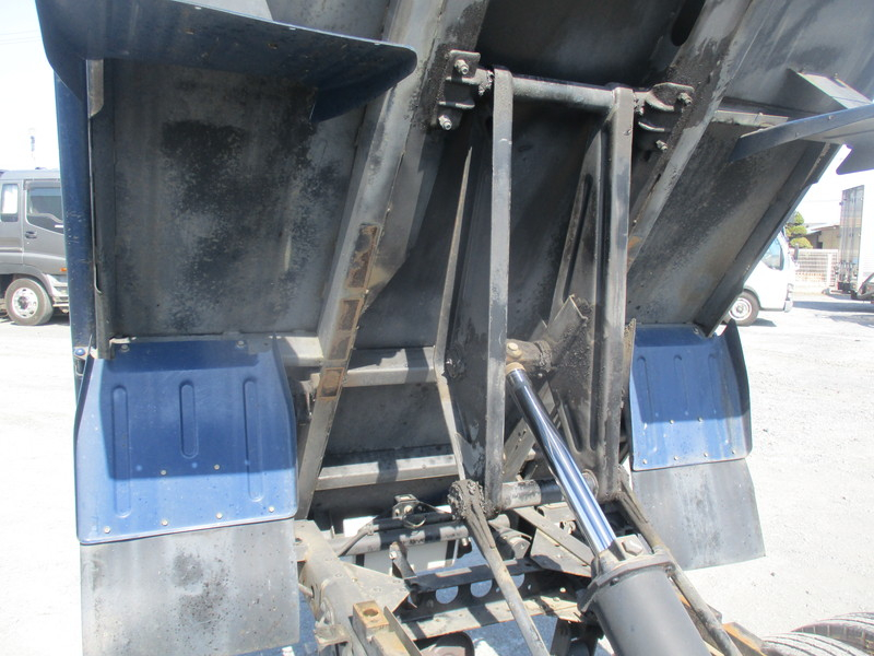 H18タイタンダンプ車検R8/11積載2t総重量5t未満|中古トラックの販売・買取・査定のアイナビ