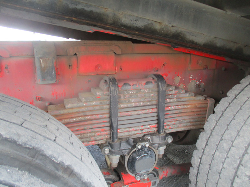 H16フォワード増トン花見台製セルフ積載10.6t車検R8/12|中古トラックの販売・買取・査定のアイナビ