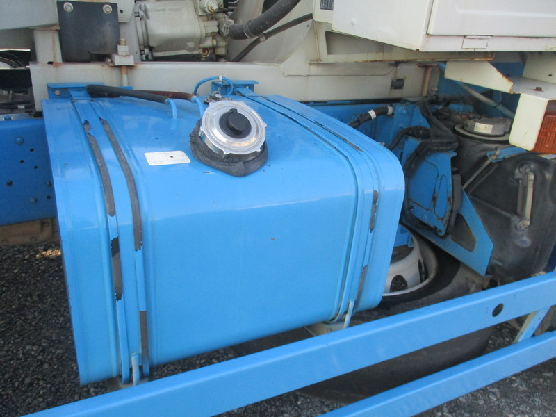 H26日野プロフィアミキサー車カヤバ製M44ドラム容量8.7立米|中古トラックの販売・買取・査定のアイナビ