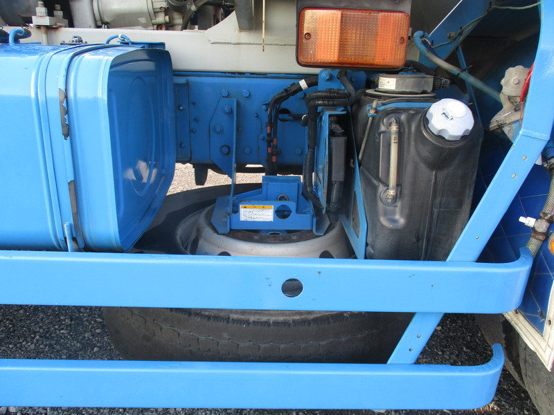 H26日野プロフィアミキサー車カヤバ製M44ドラム容量8.7立米|中古トラックの販売・買取・査定のアイナビ