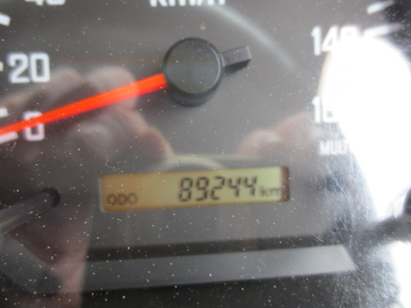 いすゞフォワード5段ラジコンクレーン付|中古トラックの販売・買取・査定のアイナビ