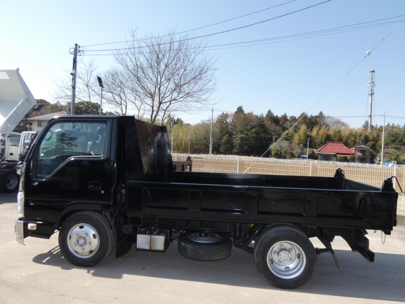 H26 3トン　ダンプ　マニュアル|中古トラックの販売・買取・査定のアイナビ