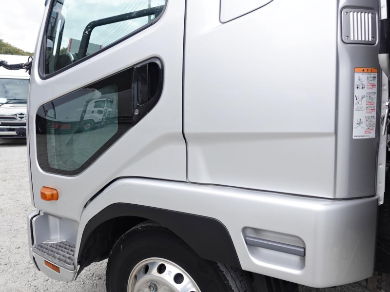 ワイドアルミウイングアルミウィング|中古トラックの販売・買取・査定のアイナビ