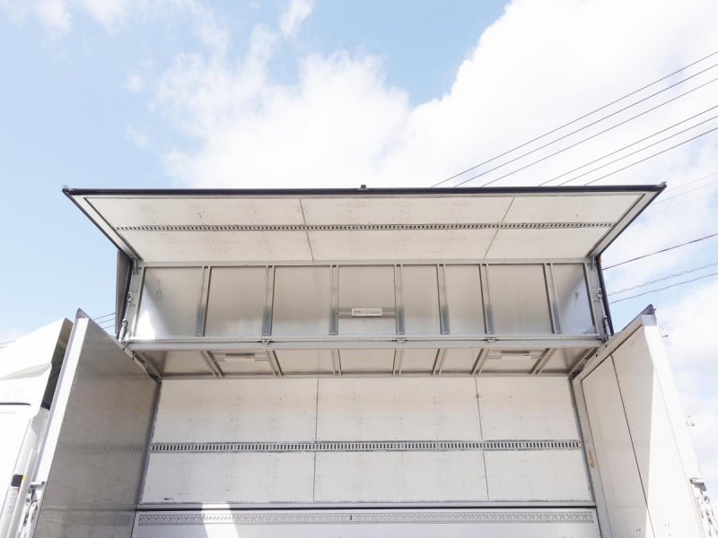 ラジコン付パワーゲートワイドアルミウイングアルミウィング|中古トラックの販売・買取・査定のアイナビ