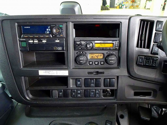 ギガ13.7t4軸アルミウイングリアエアサス380ps|中古トラックの販売・買取・査定のアイナビ