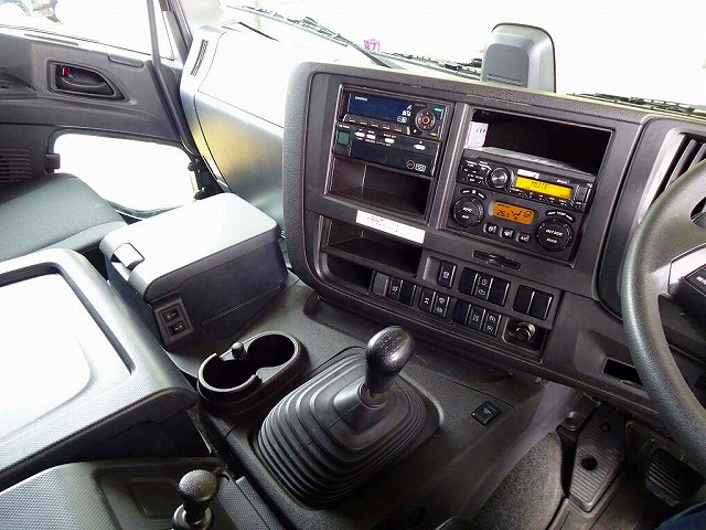 ギガ13.7t4軸アルミウイングリアエアサス380ps|中古トラックの販売・買取・査定のアイナビ