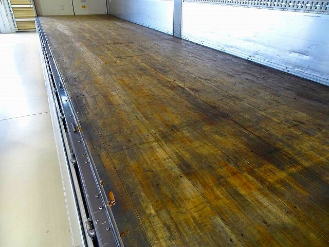 ギガ13.7t4軸アルミウイングリアエアサス380ps|中古トラックの販売・買取・査定のアイナビ