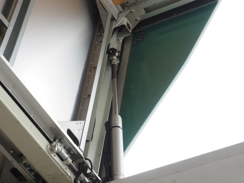 三菱ふそう ウイング車 スーパーグレート|中古トラックの販売・買取・査定のアイナビ