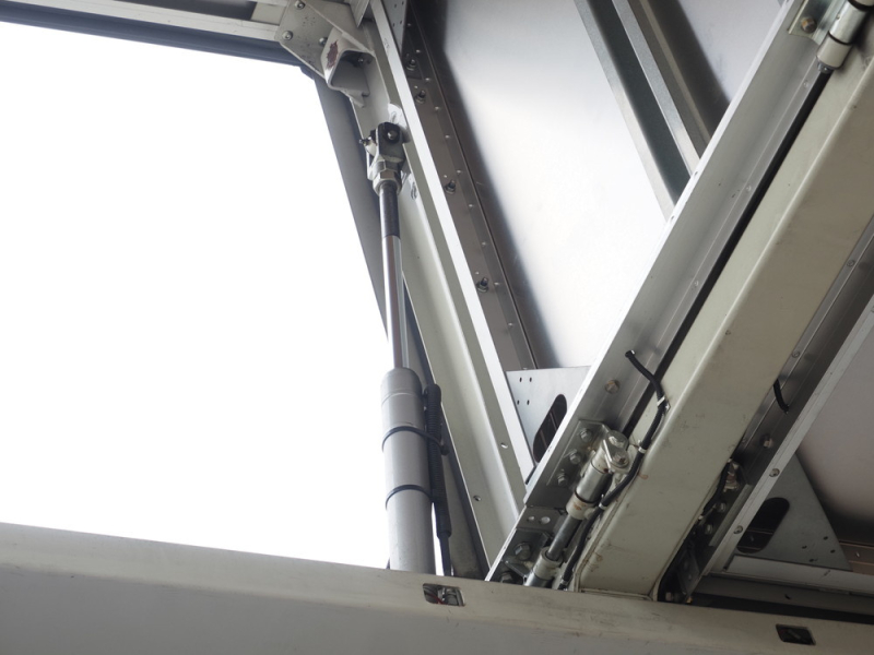 三菱ふそう ウイング車 スーパーグレート|中古トラックの販売・買取・査定のアイナビ