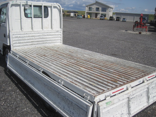 低床10尺ボディ標準幅1.5t車オートマディーゼル車|中古トラックの販売・買取・査定のアイナビ