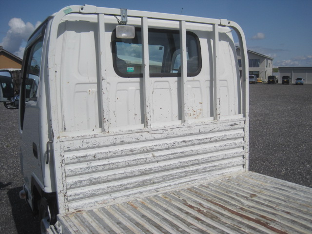 低床10尺ボディ標準幅1.5t車オートマディーゼル車|中古トラックの販売・買取・査定のアイナビ