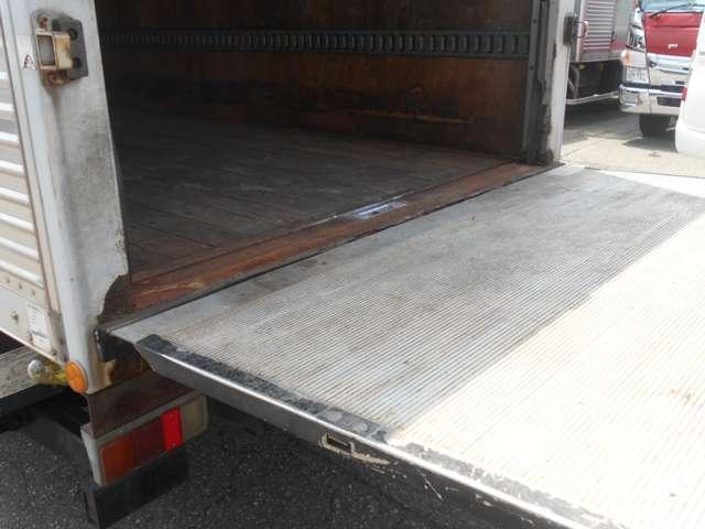 日野 バン車 デュトロ|中古トラックの販売・買取・査定のアイナビ