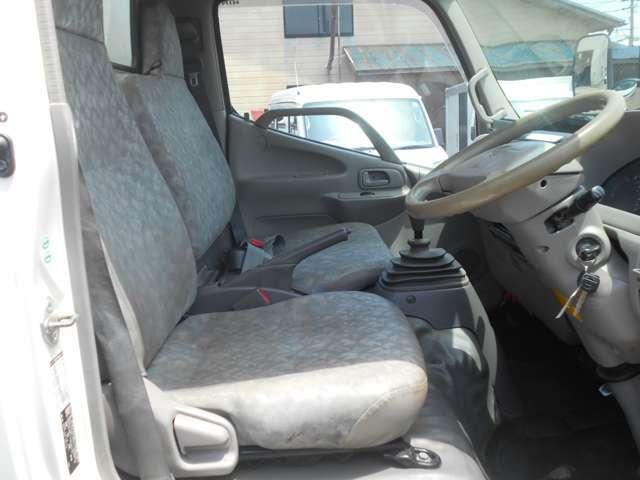 日野 バン車 デュトロ|中古トラックの販売・買取・査定のアイナビ