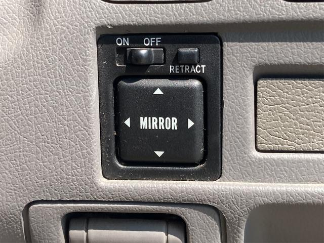 日野|中古トラックの販売・買取・査定のアイナビ