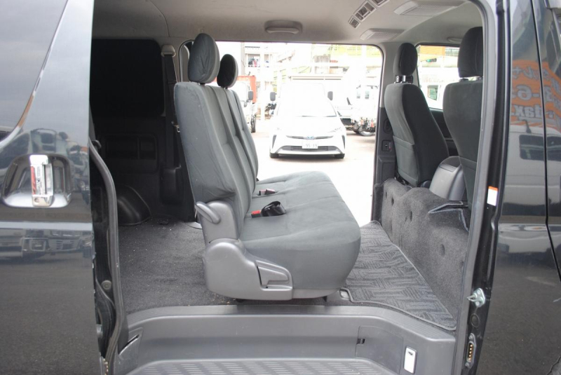 H27 レジアスエースバン S-GL|中古トラックの販売・買取・査定のアイナビ