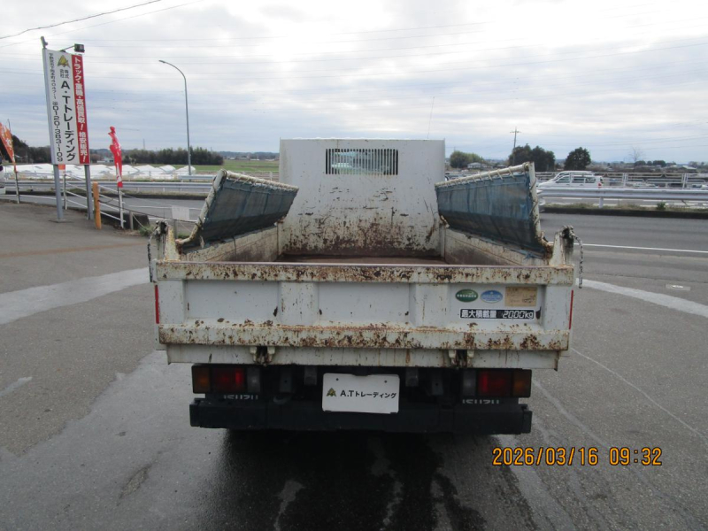 H.25年いすゞエルフ電動コボレーン全低床2t積載|中古トラックの販売・買取・査定のアイナビ