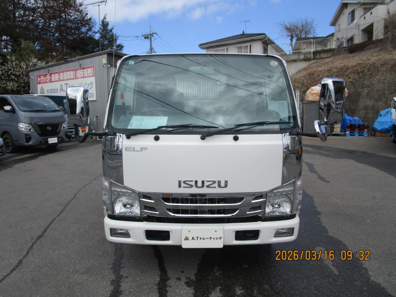 H.25年いすゞエルフ電動コボレーン全低床2t積載|中古トラックの販売・買取・査定のアイナビ