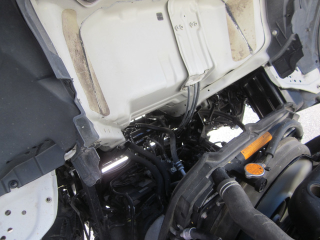 H.25年いすゞエルフ電動コボレーン全低床2t積載|中古トラックの販売・買取・査定のアイナビ