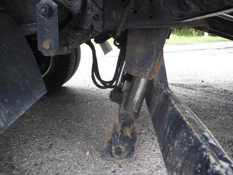 エルフ新明和ローダーダンプワイドロング積載3.75t160馬力|中古トラックの販売・買取・査定のアイナビ