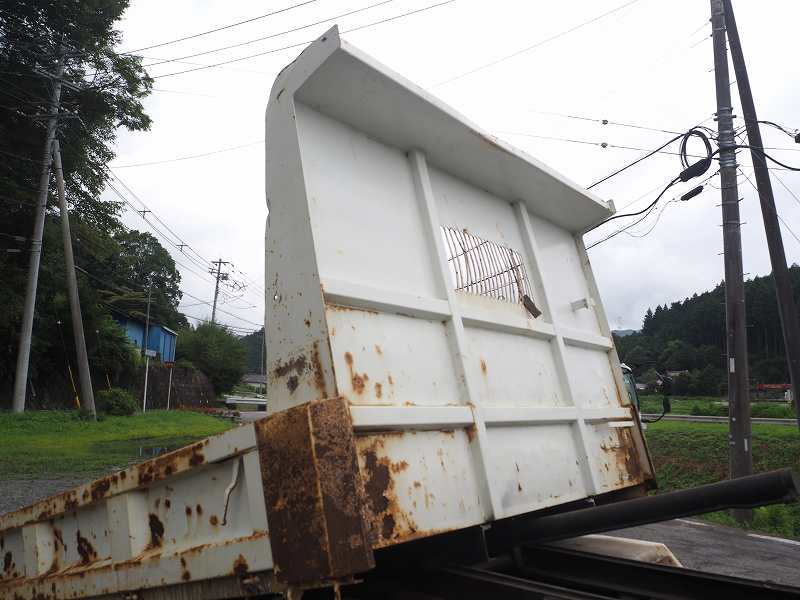 エルフ新明和ローダーダンプワイドロング積載3.75t160馬力|中古トラックの販売・買取・査定のアイナビ