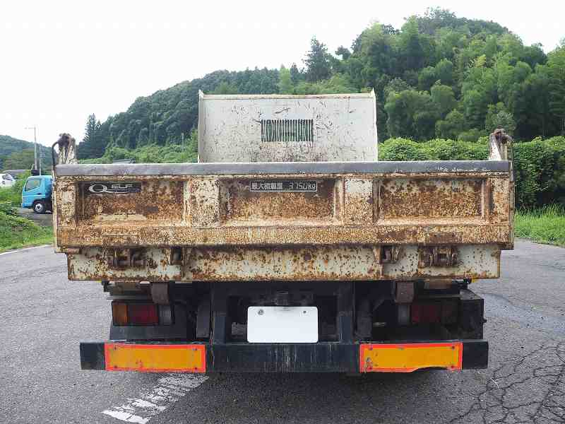 エルフ新明和ローダーダンプワイドロング積載3.75t160馬力|中古トラックの販売・買取・査定のアイナビ