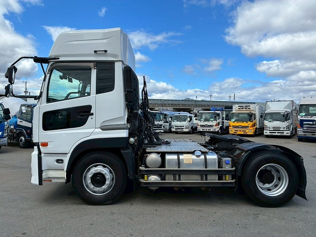 ハイルーフ後輪エアサスB尺エスコットⅤATセミオートマ|中古トラックの販売・買取・査定のアイナビ