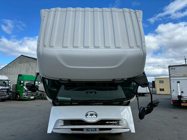 ハイルーフ後輪エアサスB尺エスコットⅤATセミオートマ|中古トラックの販売・買取・査定のアイナビ