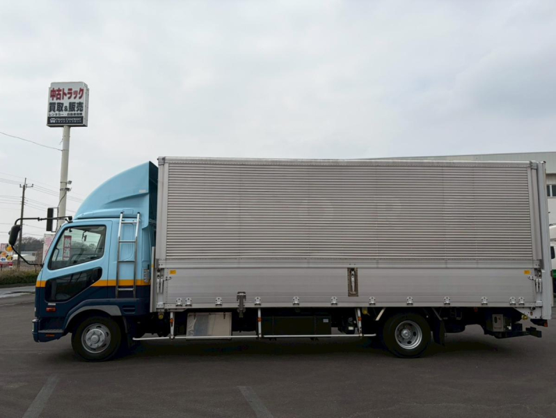 ワイド6200後輪エアサス跳上ゲート2.1トン積載ベッド付|中古トラックの販売・買取・査定のアイナビ