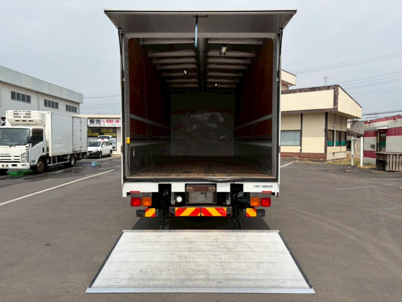 ワイド6200後輪エアサス跳上ゲート2.1トン積載ベッド付|中古トラックの販売・買取・査定のアイナビ