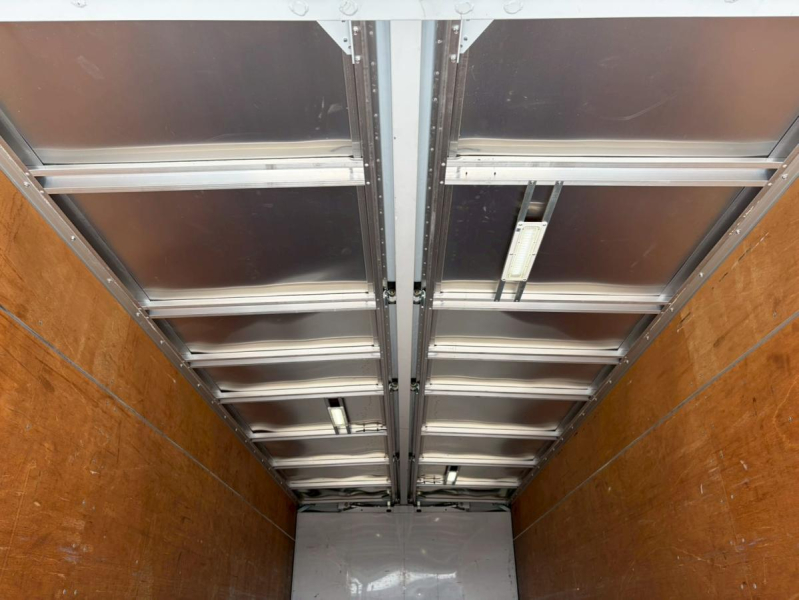 ワイド6200後輪エアサス跳上ゲート2.1トン積載ベッド付|中古トラックの販売・買取・査定のアイナビ