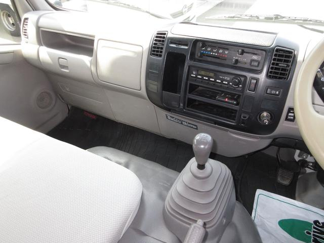 トヨタ バン車|中古トラックの販売・買取・査定のアイナビ