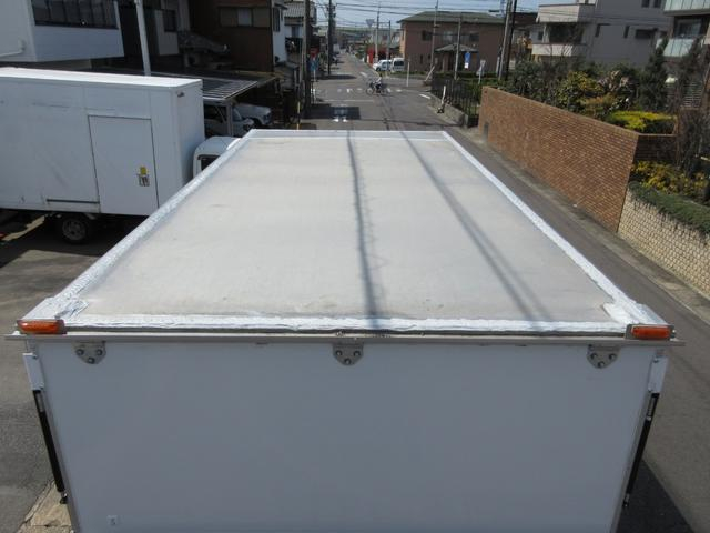 トヨタ バン車|中古トラックの販売・買取・査定のアイナビ