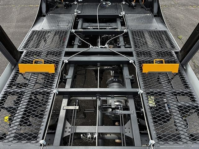 三菱ふそう 特殊車両 キャンター|中古トラックの販売・買取・査定のアイナビ