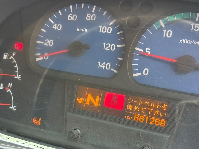 UDトラックス クオン|中古トラックの販売・買取・査定のアイナビ