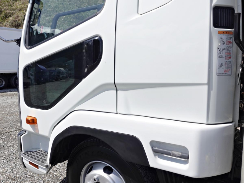 パワーゲートワイドアルミウイングアルミウィング|中古トラックの販売・買取・査定のアイナビ