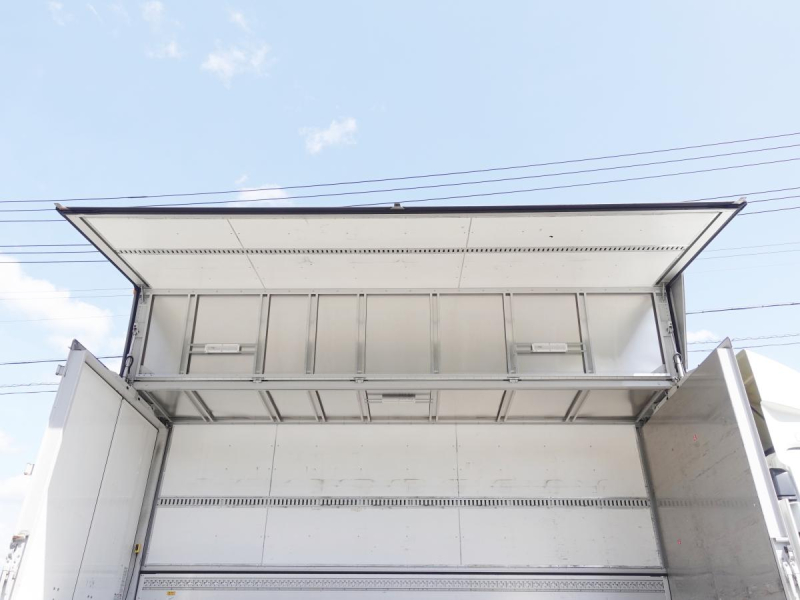 パワーゲートワイドアルミウイングアルミウィング|中古トラックの販売・買取・査定のアイナビ