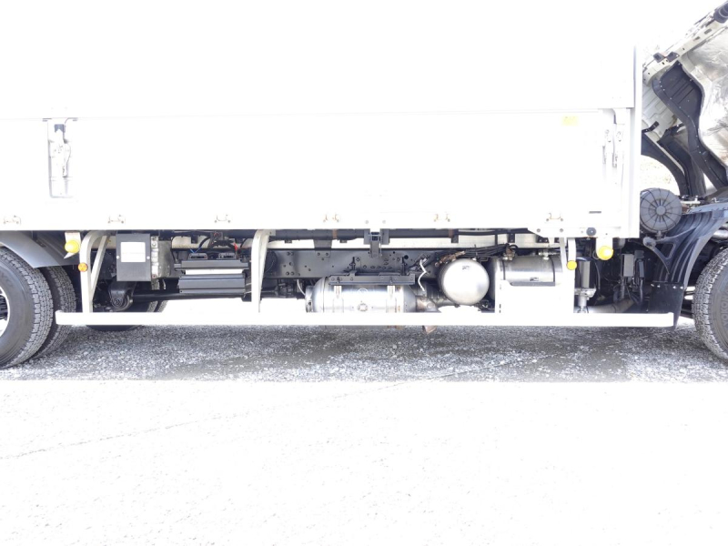 パワーゲートワイドアルミウイングアルミウィング|中古トラックの販売・買取・査定のアイナビ