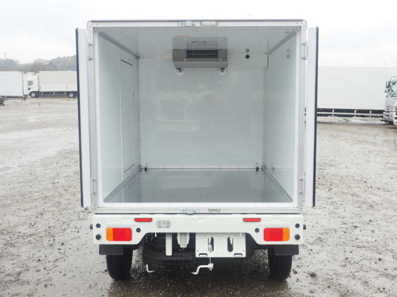 スズキ 冷凍バン|中古トラックの販売・買取・査定のアイナビ