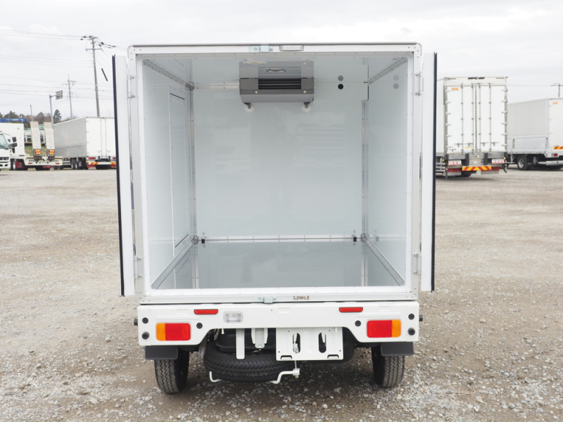 スズキ 冷凍バン|中古トラックの販売・買取・査定のアイナビ