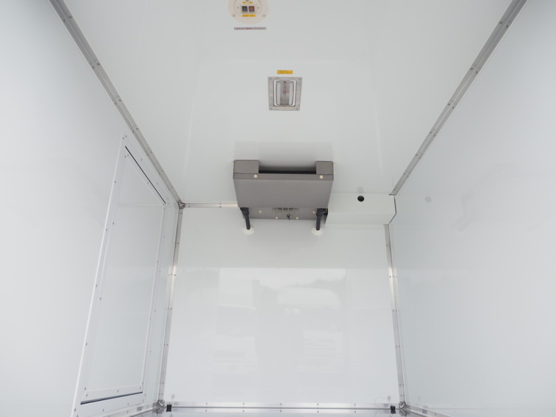 スズキ 冷凍バン|中古トラックの販売・買取・査定のアイナビ