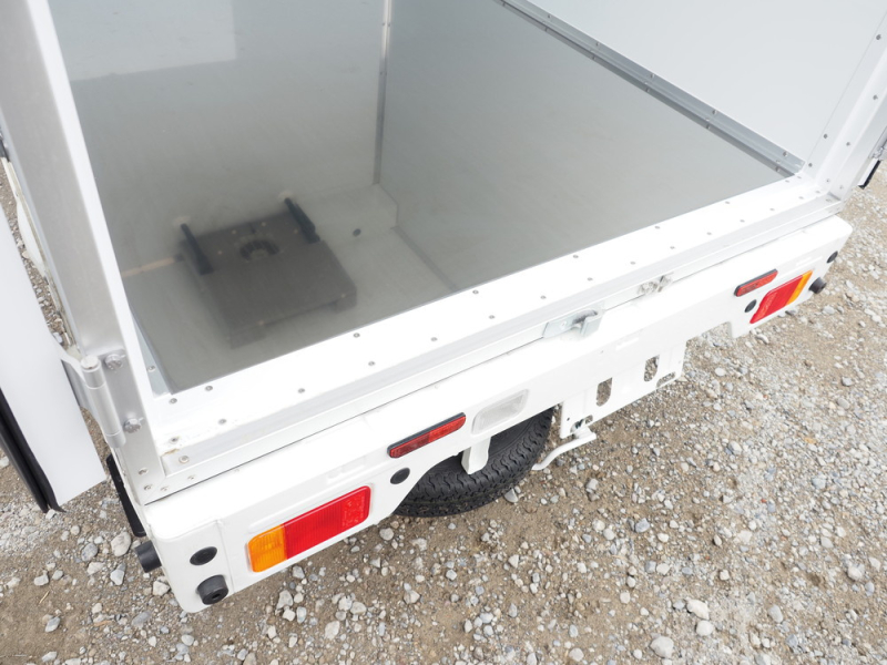 スズキ 冷凍バン|中古トラックの販売・買取・査定のアイナビ