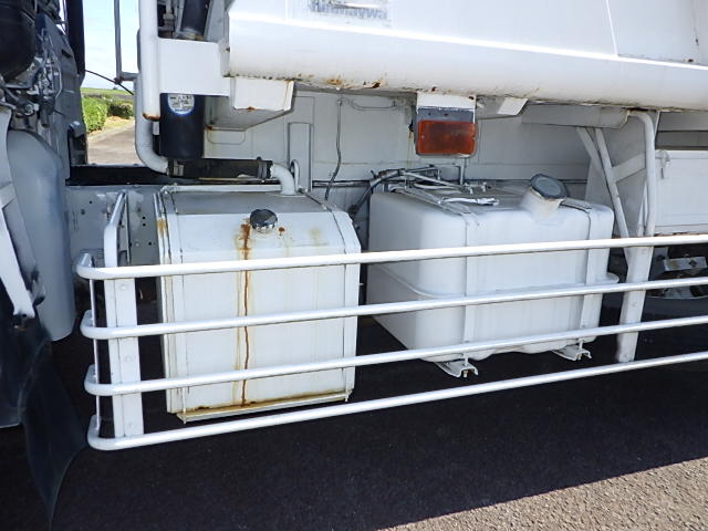 いすゞ 平成14年式 塵芥車 新明和製 プレス式20.0㎥ 車検付|中古トラックの販売・買取・査定のアイナビ