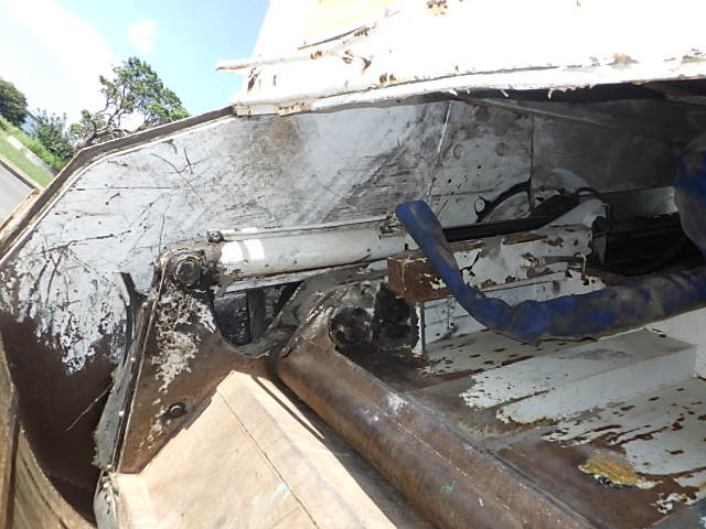 いすゞ 平成14年式 塵芥車 新明和製 プレス式20.0㎥ 車検付|中古トラックの販売・買取・査定のアイナビ