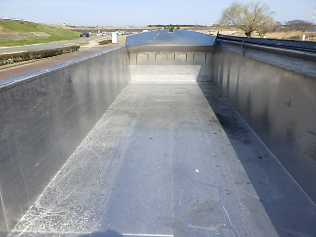 東急 平成17年式 ダンプセミトレ-ラ 検切れプレート付|中古トラックの販売・買取・査定のアイナビ